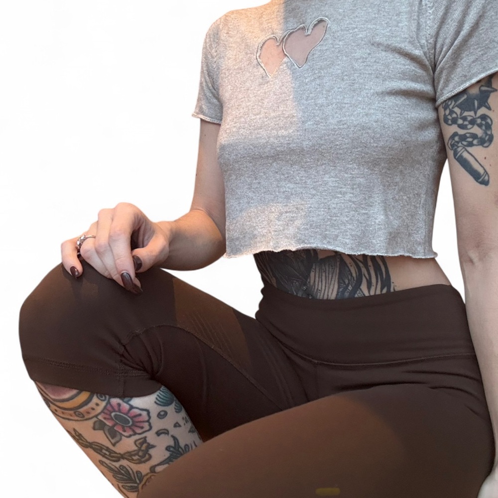 Lululemon Vintage Low Rise Capri Leggings Brown S